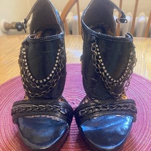 Velvet Lounge Stiletto heals